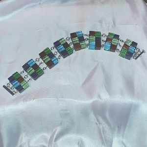 Cubic glass beads bracelet